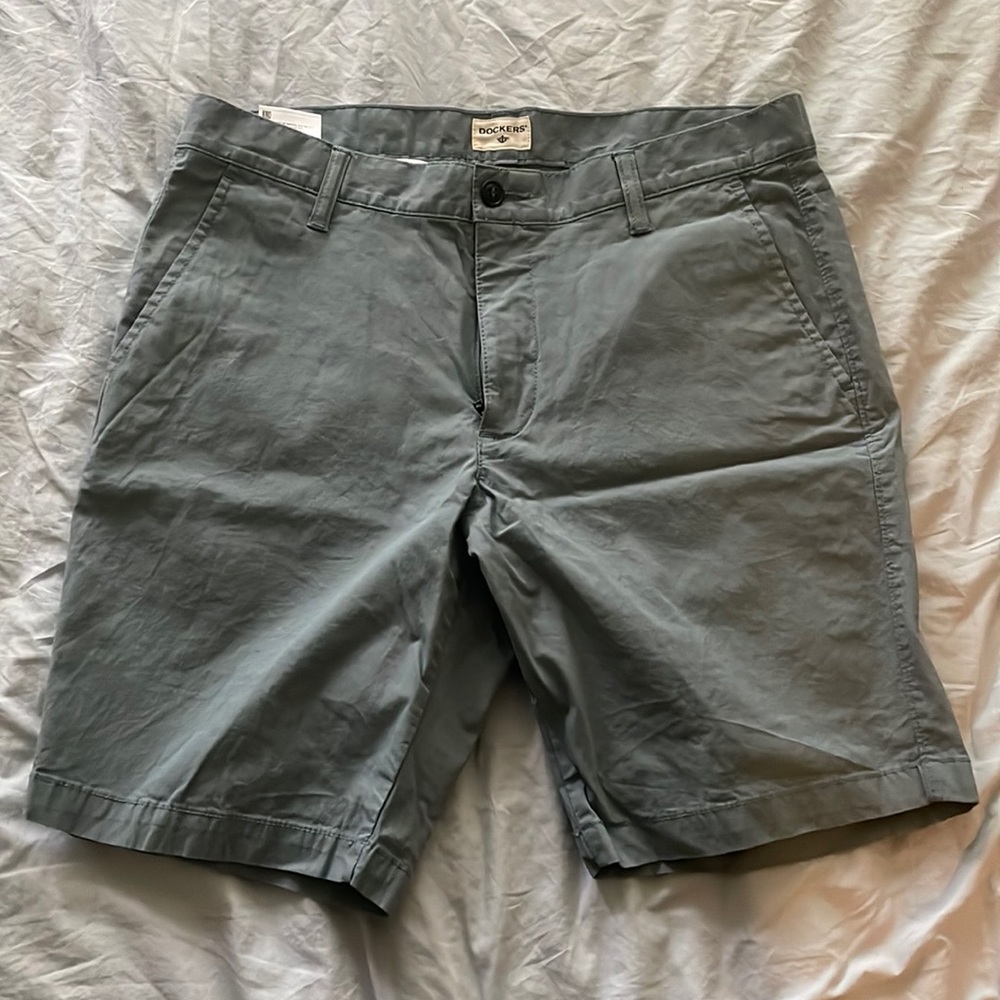 Mens docker shorts size 30